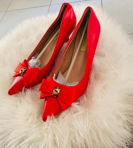 Women Fashion Crystal High Heel Shoes