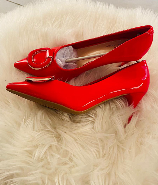 Stiletto high heels pointed toe shallow mouth